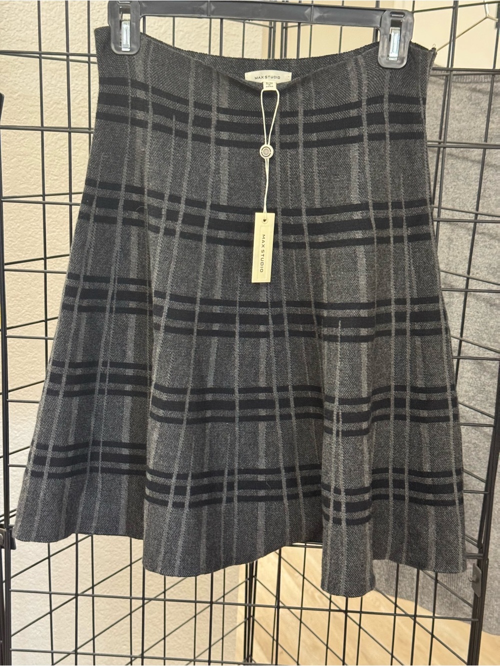 Max Studio Gray Plaid A-Line Wool Blend Skirt S/M W16, L22 MWT stretch